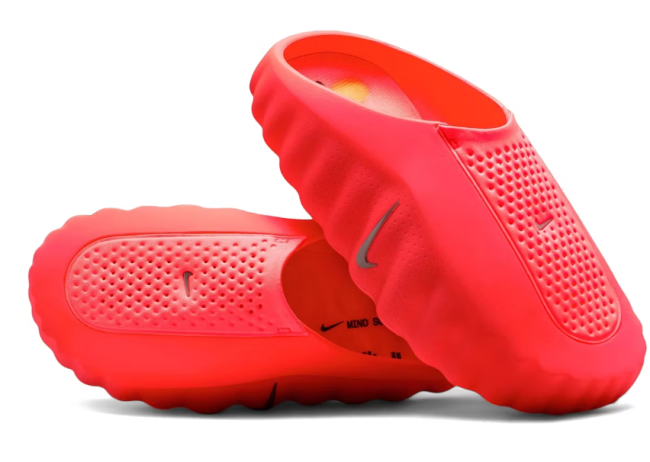 Nike Mind 001 Slide Solar Red