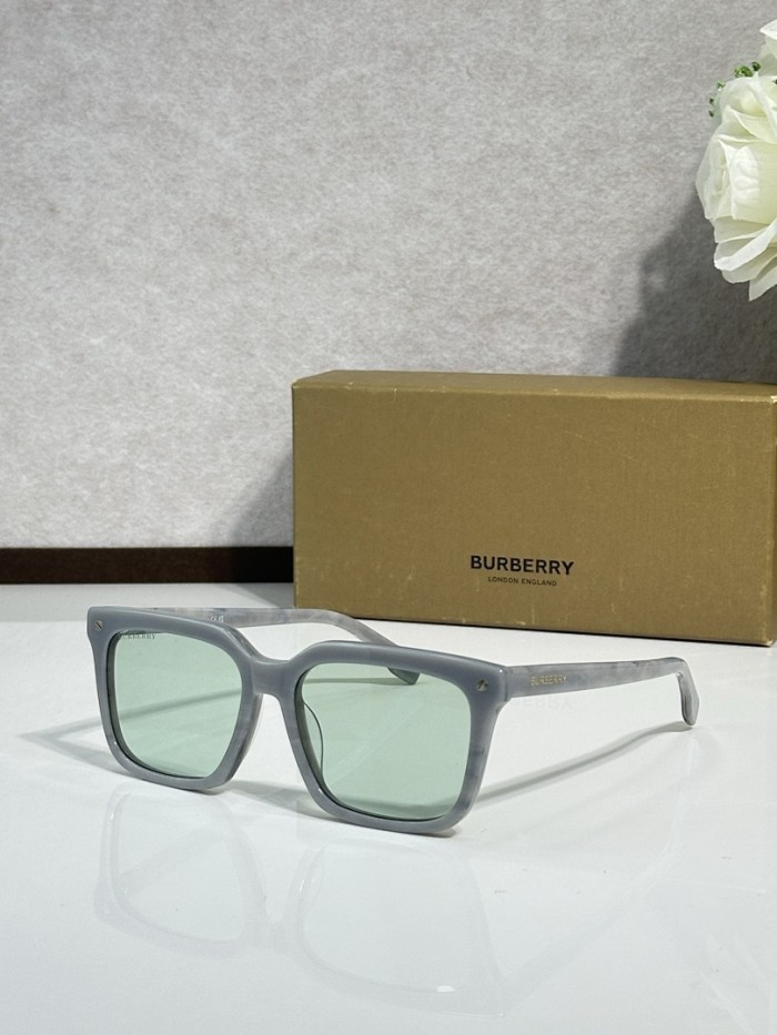 Burberry Sunglasses AAAA-3452