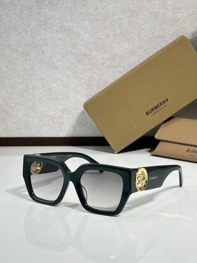 Burberry Sunglasses AAAA-3410