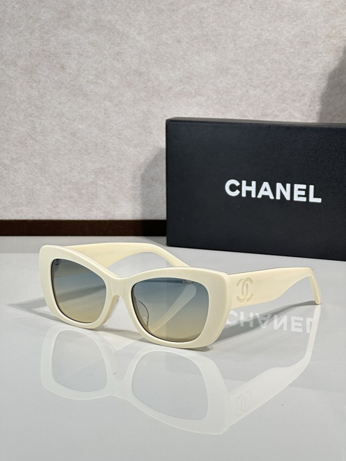 CHNL Sunglasses AAAA-6493