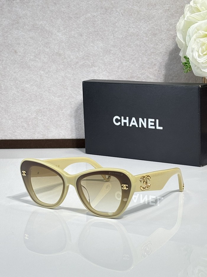 CHNL Sunglasses AAAA-6512