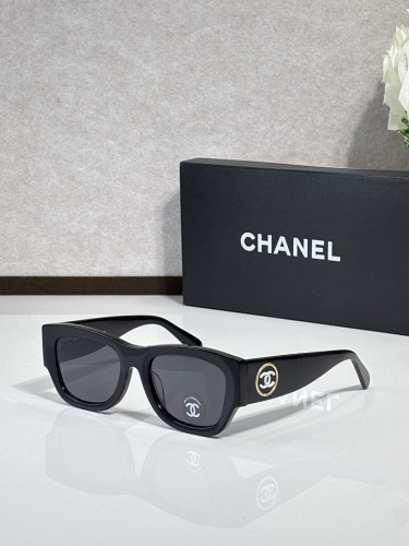CHNL Sunglasses AAAA-6438