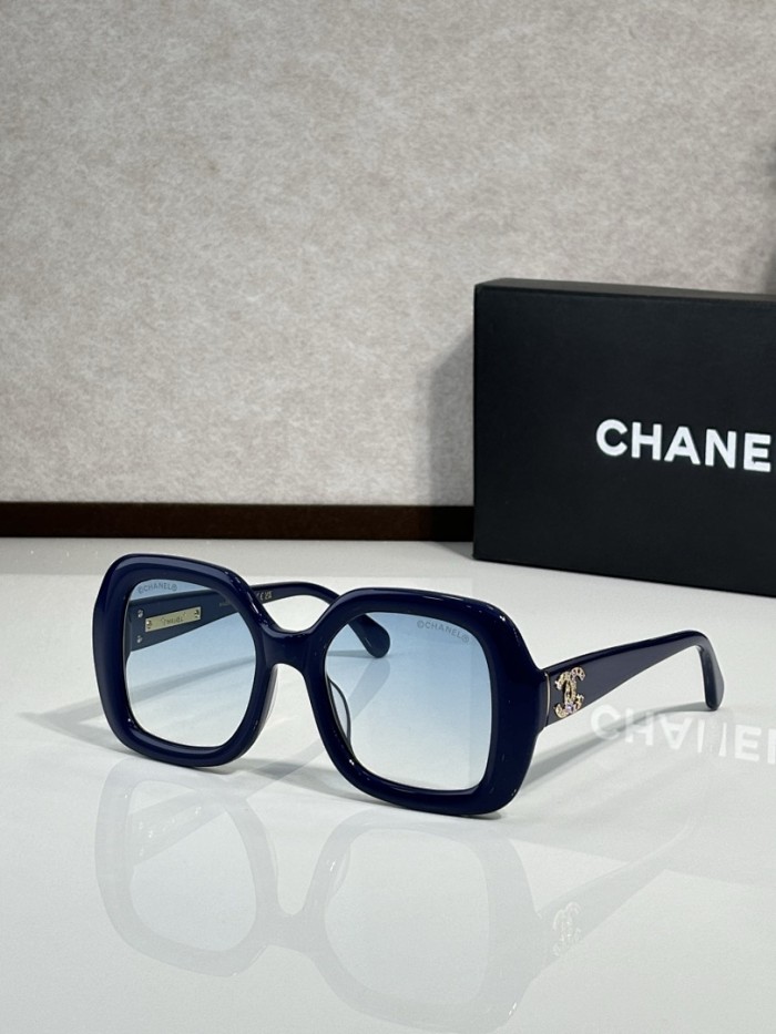 CHNL Sunglasses AAAA-6275