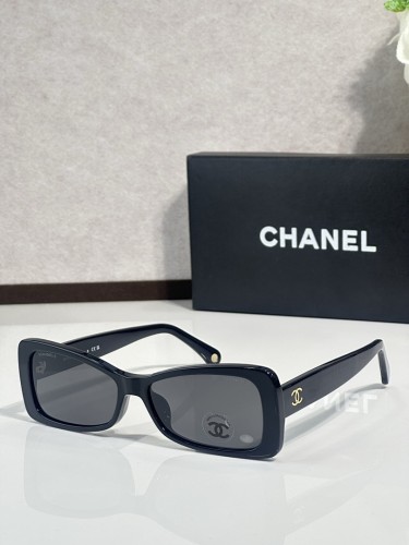 CHNL Sunglasses AAAA-6392