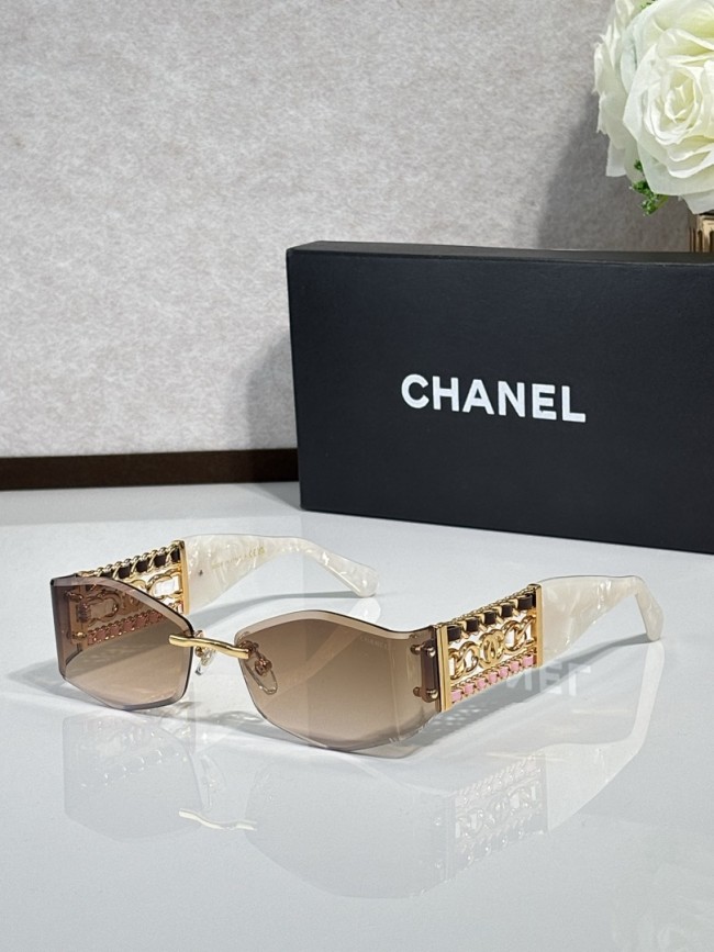 CHNL Sunglasses AAAA-6422