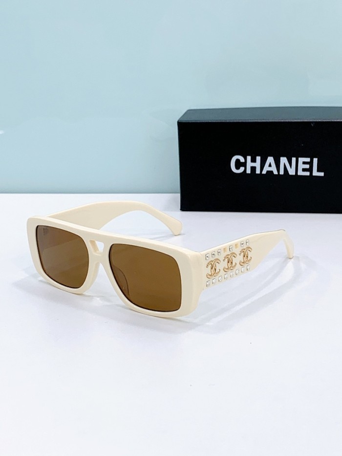 CHNL Sunglasses AAAA-6085