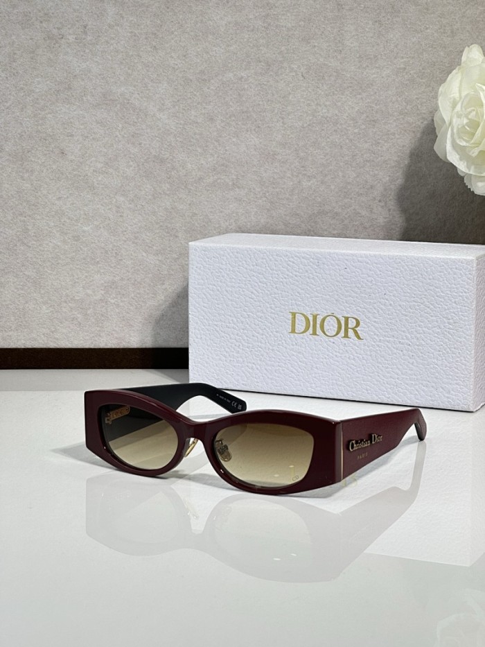 Dior Sunglasses AAAA-4624