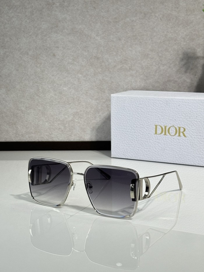 Dior Sunglasses AAAA-4435