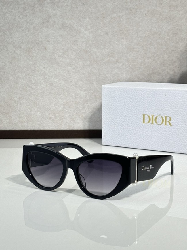 Dior Sunglasses AAAA-4431