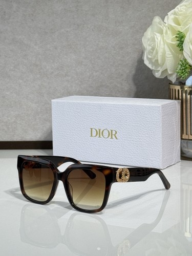 Dior Sunglasses AAAA-4655