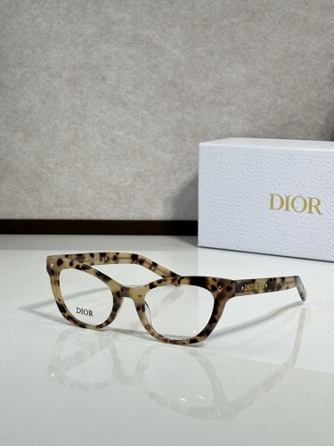 Dior Sunglasses AAAA-4374