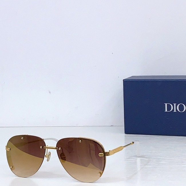 Dior Sunglasses AAAA-4688