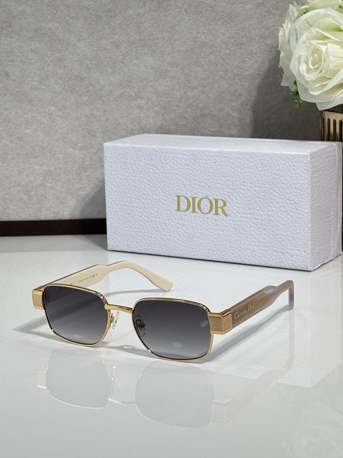 Dior Sunglasses AAAA-4517