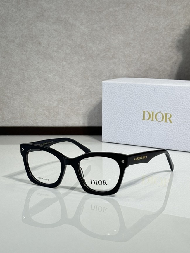 Dior Sunglasses AAAA-4419