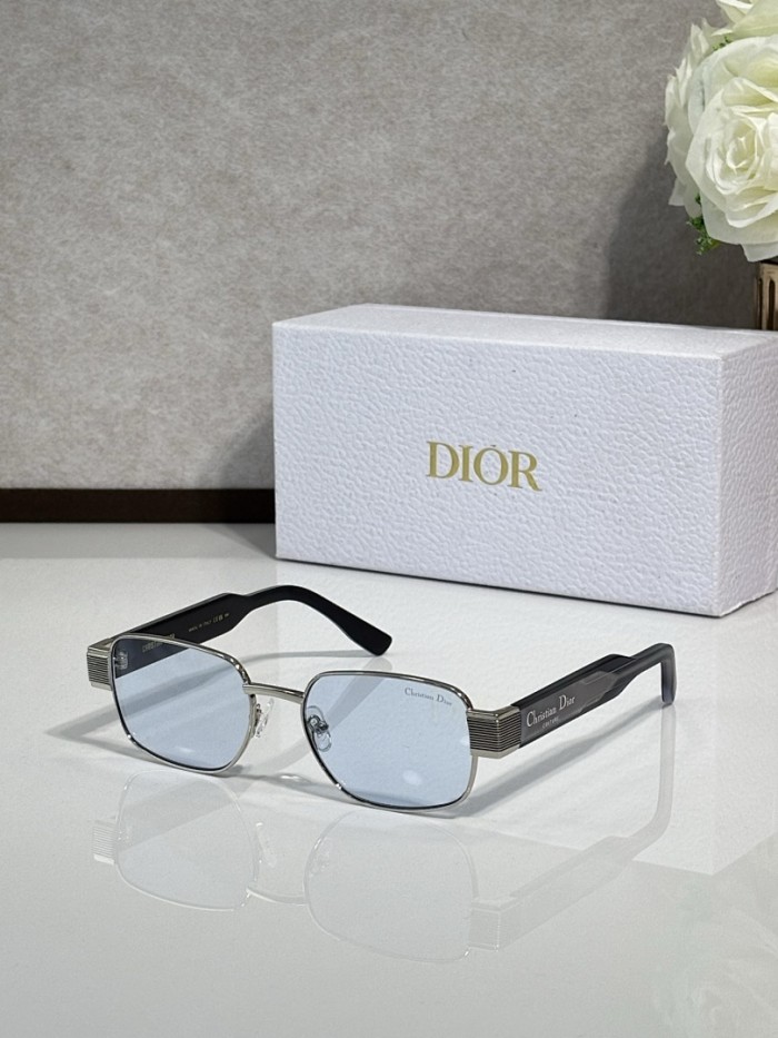 Dior Sunglasses AAAA-4519