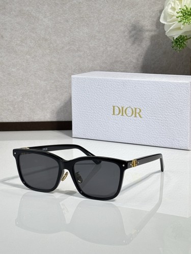 Dior Sunglasses AAAA-4444