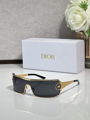 Dior Sunglasses AAAA-4545