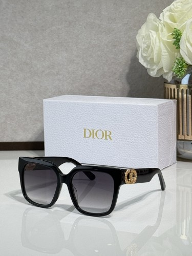 Dior Sunglasses AAAA-4656