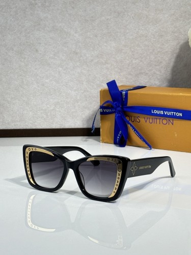 LV Sunglasses AAAA-7147