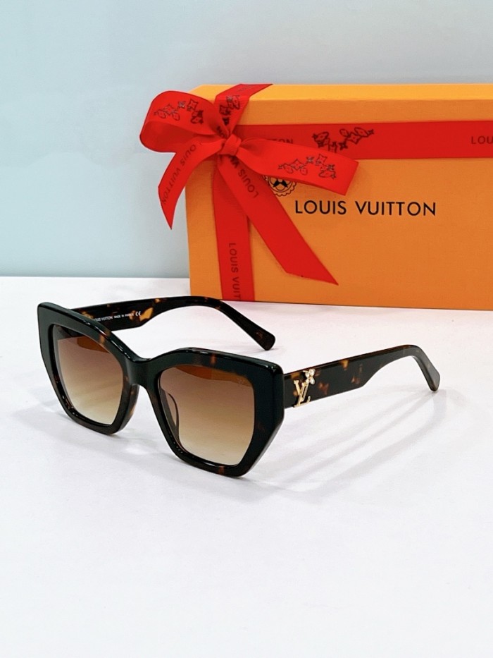 LV Sunglasses AAAA-7517