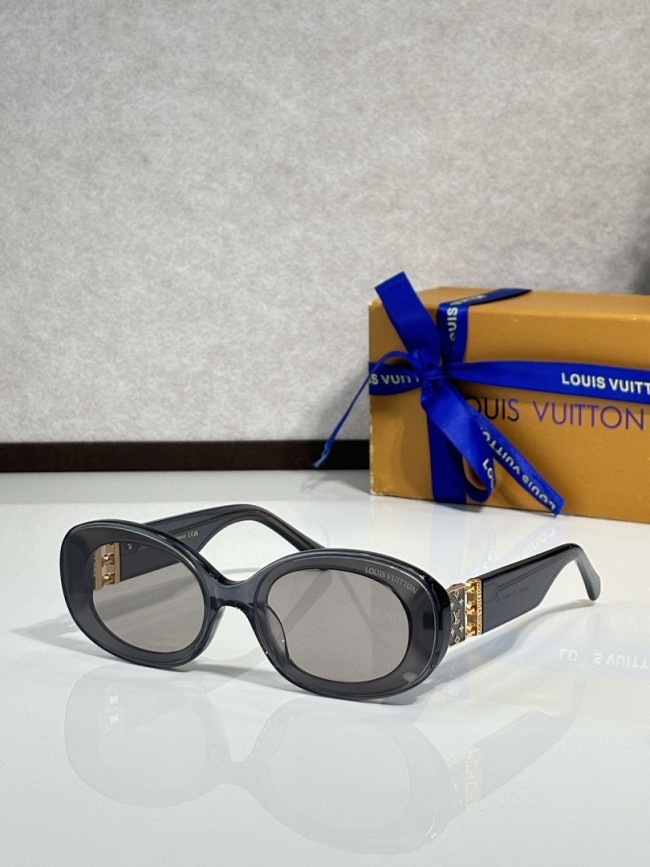 LV Sunglasses AAAA-7310
