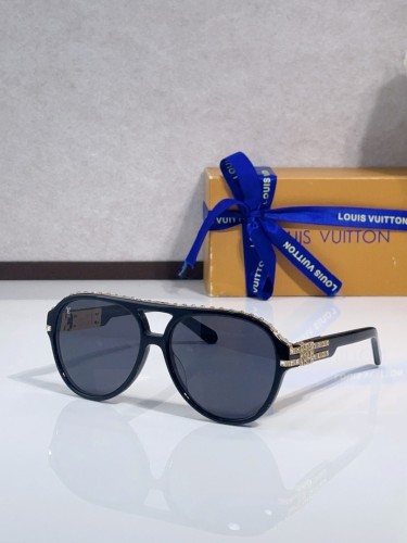 LV Sunglasses AAAA-7535