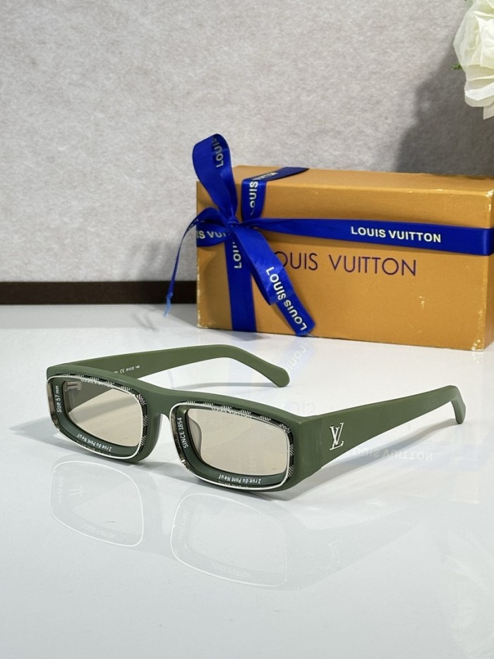 LV Sunglasses AAAA-7403