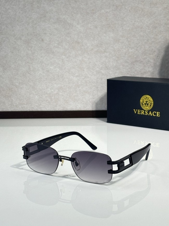 Versace Sunglasses AAAA-4002