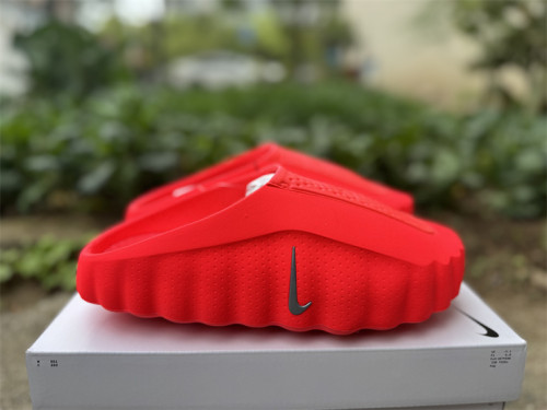 Nike Mind 001 Slide Solar Red (fit small)