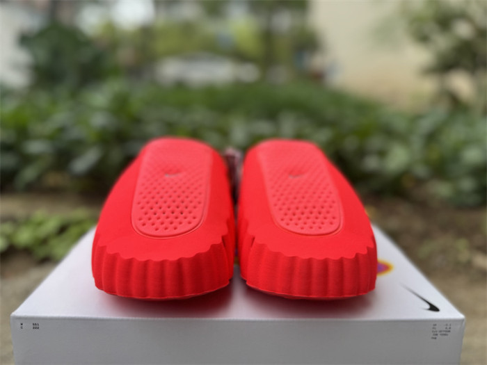 Nike Mind 001 Slide Solar Red (fit small)