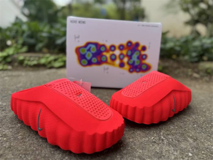 Nike Mind 001 Slide Solar Red (fit small)