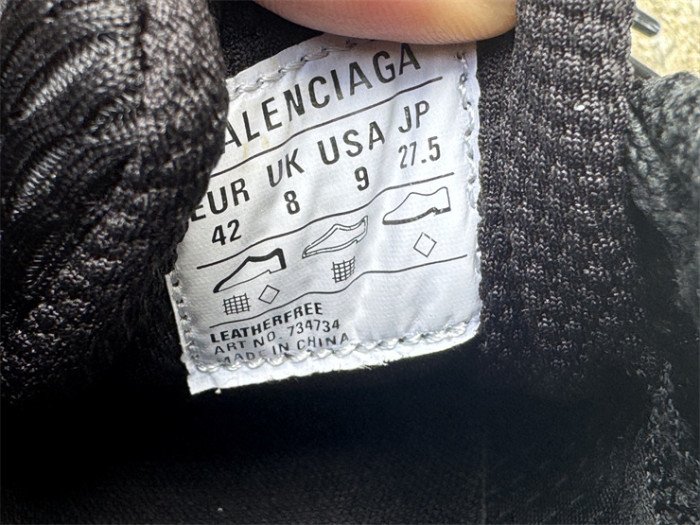 B 17FW Tripe-S High End Sneaker-692