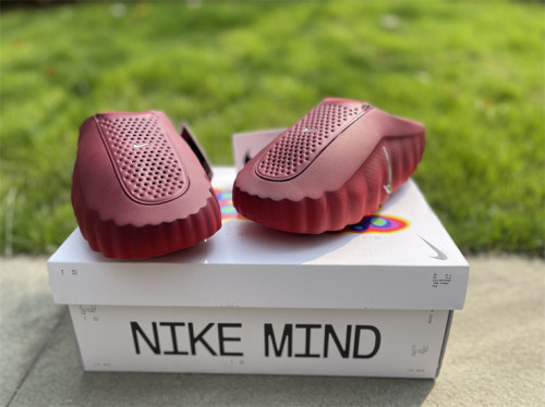 Nike Mind 001 Slide Team Red University Red (fit small)