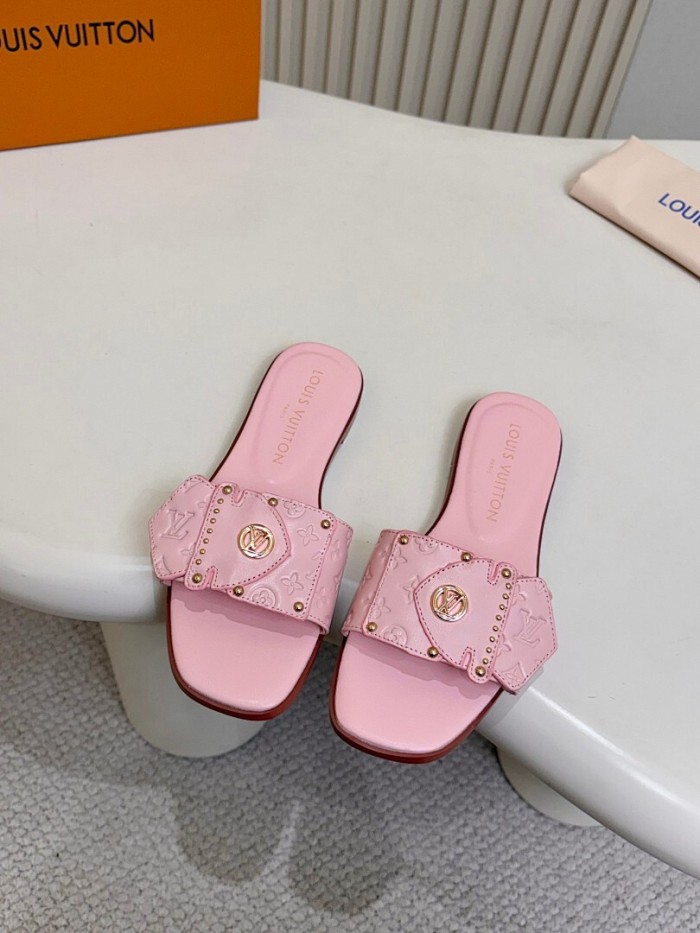 LV women Sandals 1：1 Quality-1111