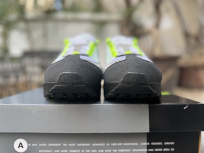 Authentic Nike Air Max 95 OG Big Bubble Neon (2025/2026)