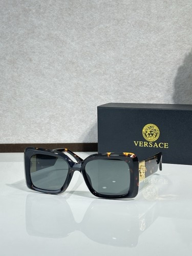 Versace Sunglasses AAAA-4402