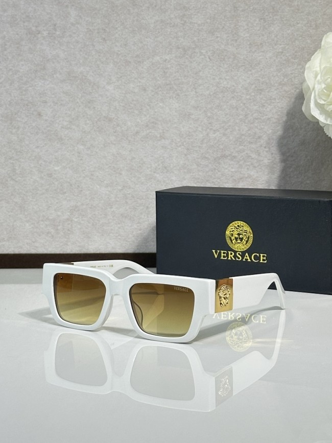 Versace Sunglasses AAAA-4359