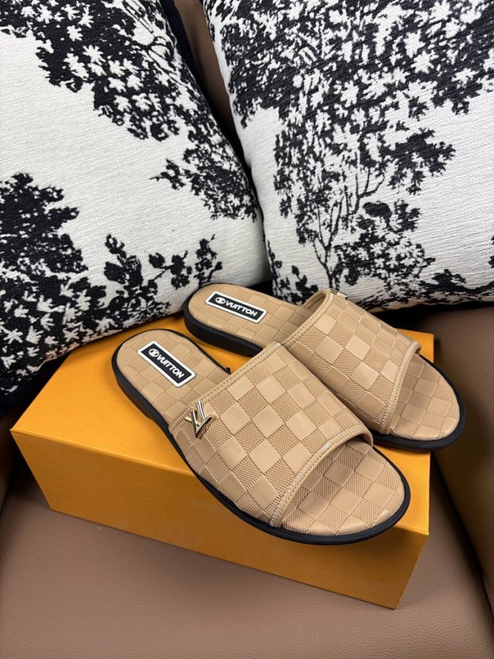 LV Sandals 1：1 Quality-1207