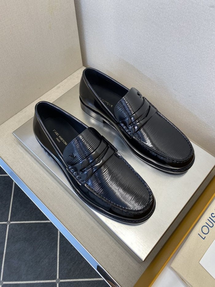 Super Max LV Shoes-3949