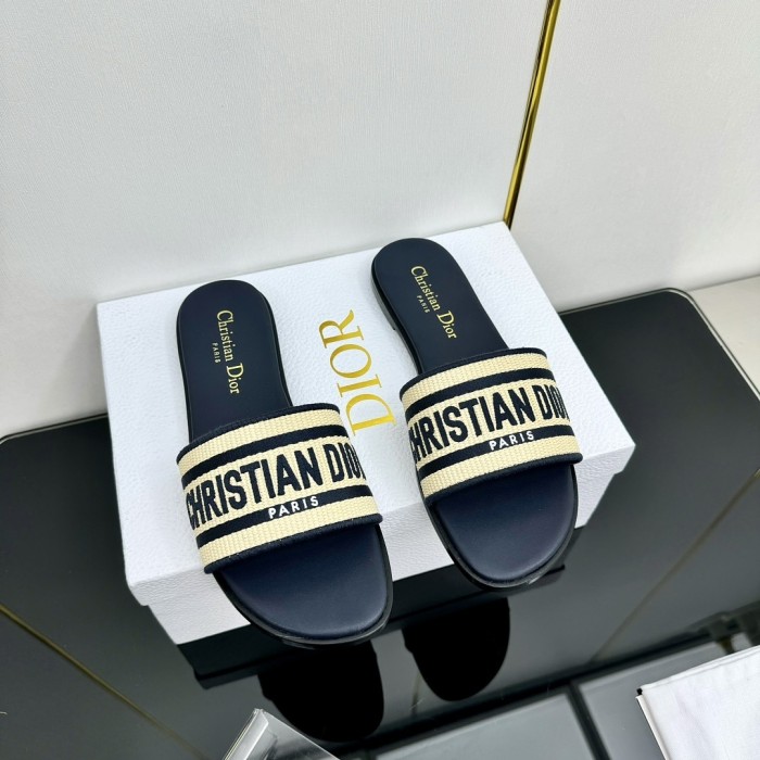 Dior women slippers 1：1 quality-438