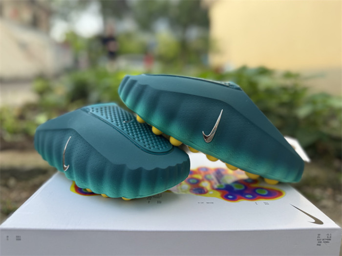 Nike Mind 001 Slide Geode Teal Light Menta (fit small)
