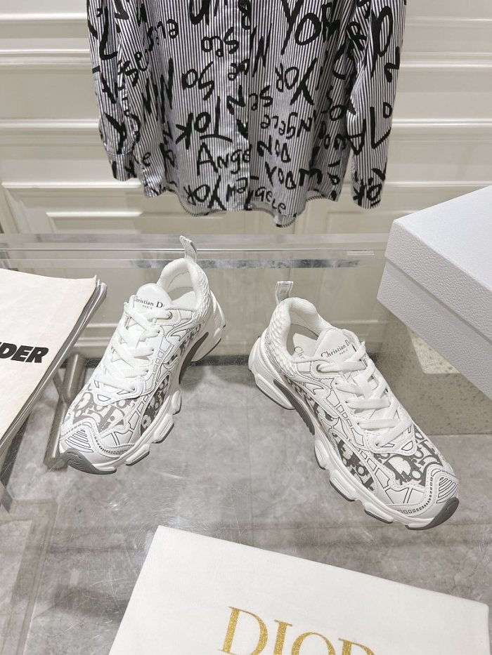 Dior Women Shoes 1：1 quality-745