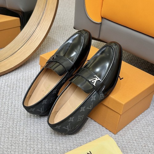 LV Men shoes 1：1 quality-5166