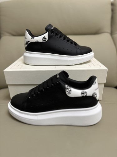 Alexander McQueen Women Shoes 1：1 quality-1142