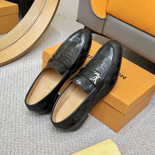 LV Men shoes 1：1 quality-5169