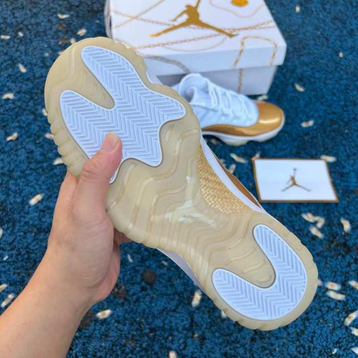 Authentic Air Jordan 11 Retro Low Mother's Day