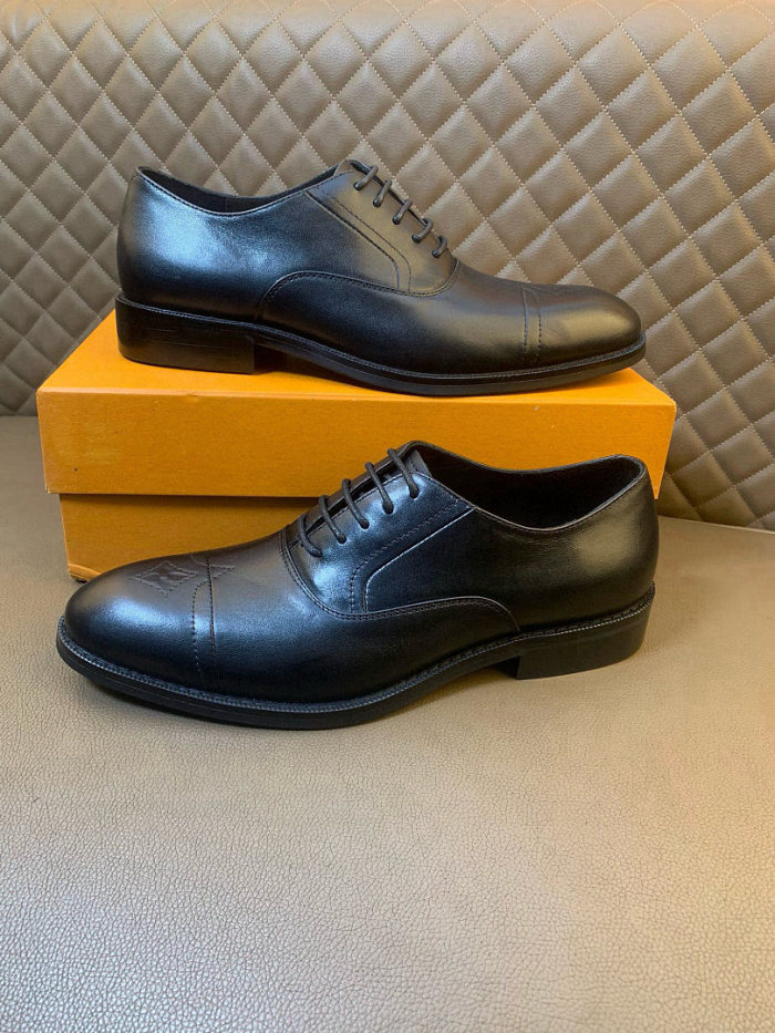 LV Men shoes 1：1 quality-5183