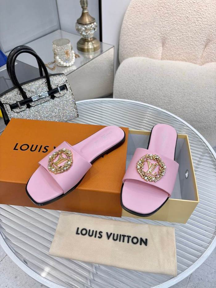 LV women Sandals 1：1 Quality-1157