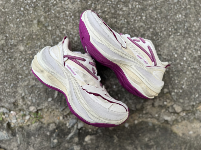 B 17FW Tripe-S High End Sneaker-716