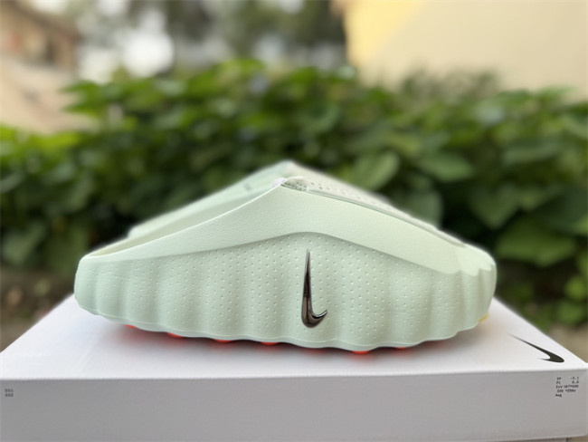 Nike Mind 001 Slide Barely Green